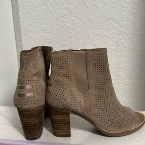 TOMS Women’s Majorca Peep Toe Boot